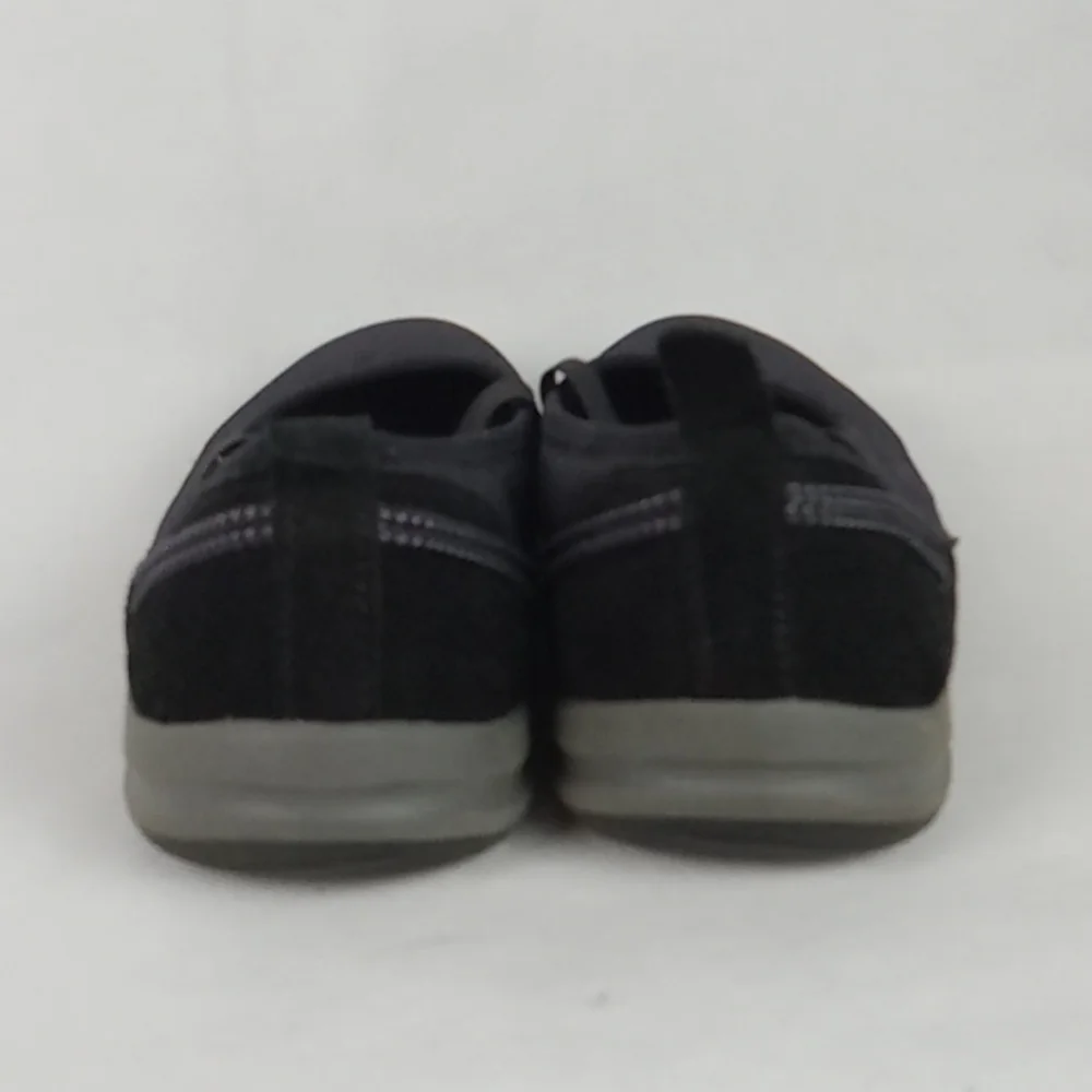 Lands End Mary Jane Slip on Flat Loafers Women's Size 7.5 Black and Gray